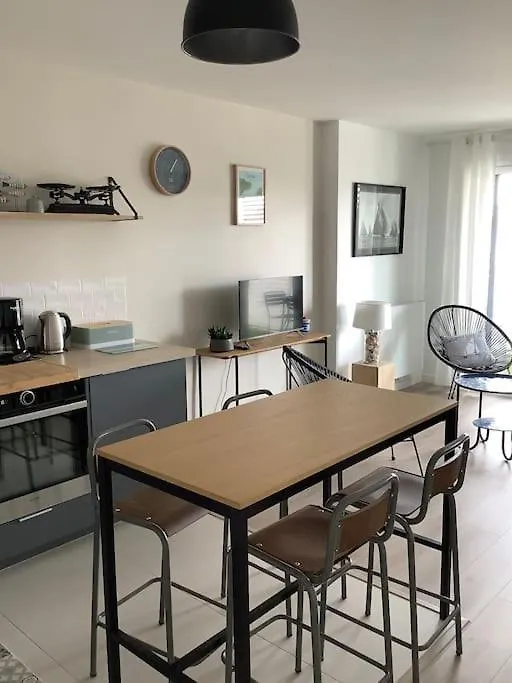 Apartment Carnac Grand Appartement Cosy 2 Personnes France